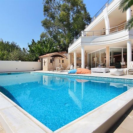 Luxury Villa Sea Melody Палая-Фокая Екстер'єр фото